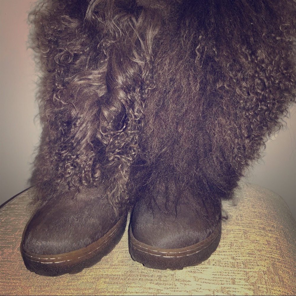 Chocolate Bear Paw Boots